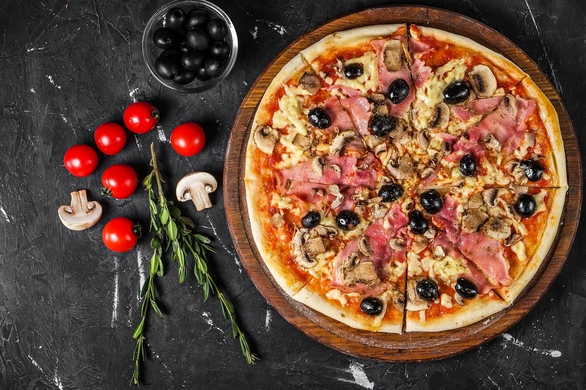 Pizza capricciosa, delicia italiana - Comedera - Recetas, tips y consejos  para comer mejor.