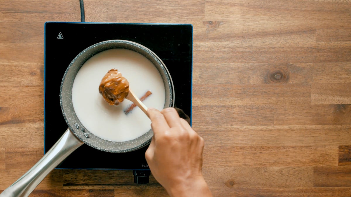 Cómo hacer atole de cajeta, súper fácil - Comedera - Recetas, tips y  consejos para comer mejor.