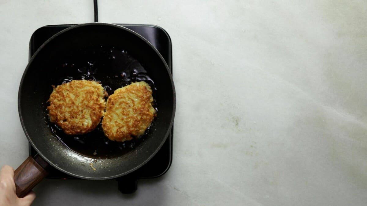 Hashbrown, receta crocante - Comedera - Recetas, tips y consejos para comer  mejor.