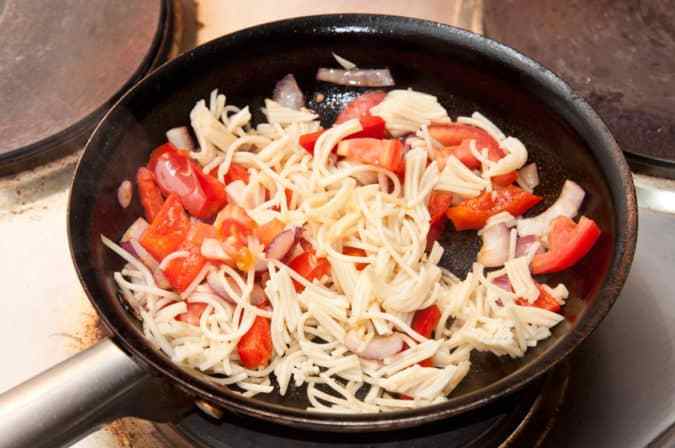 salteando para frittata