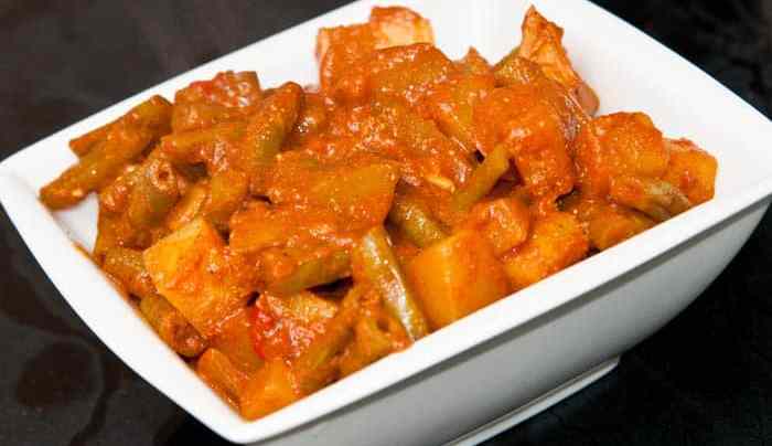 curry vegetariano de vainitas con papas