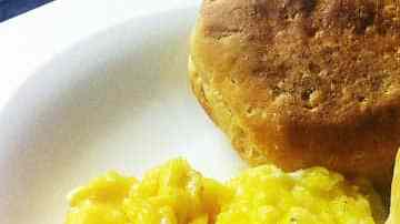 huevos revueltos cremosos