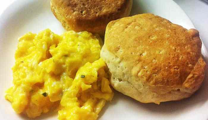 huevos revueltos cremosos