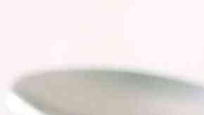 plato de sopa de verduras