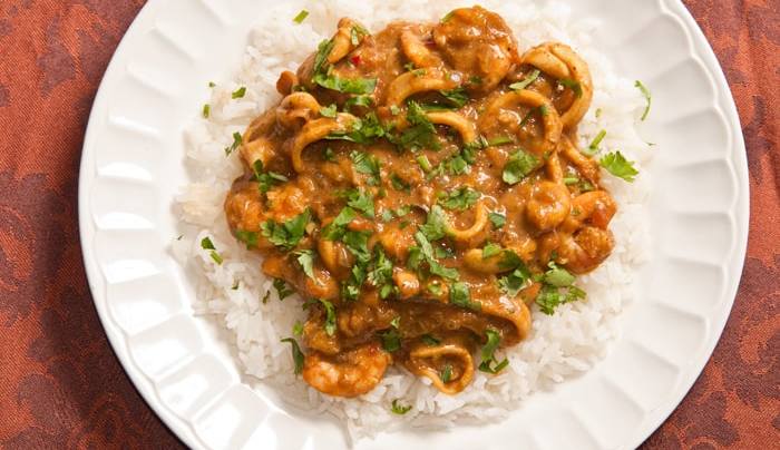 curry de mango y mariscos cenital