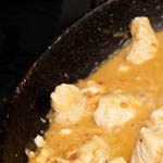 pechugas de pollo en salsa de maní y leche de coco PORTADA