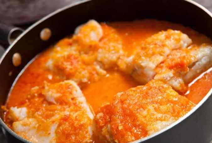 haciendo bacalao a la vizcaina