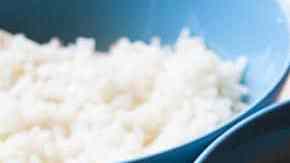 curry de lentejas y calabaza con yogurt