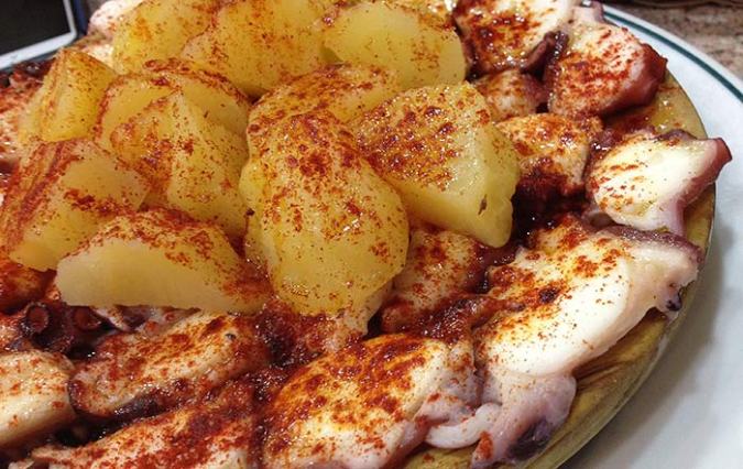pulpo a la gallega con patatas