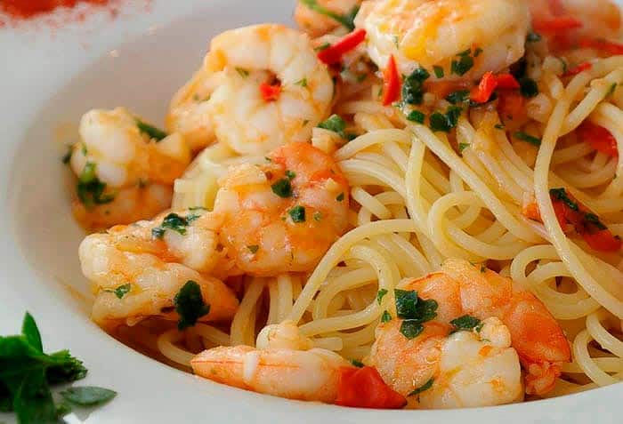 pasta con camarones