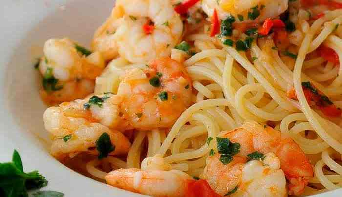 pasta con camarones