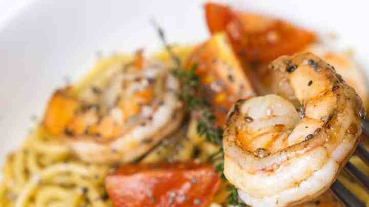 pasta con camarones