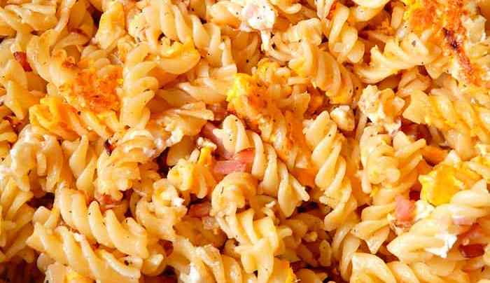 pasta rara con jamon