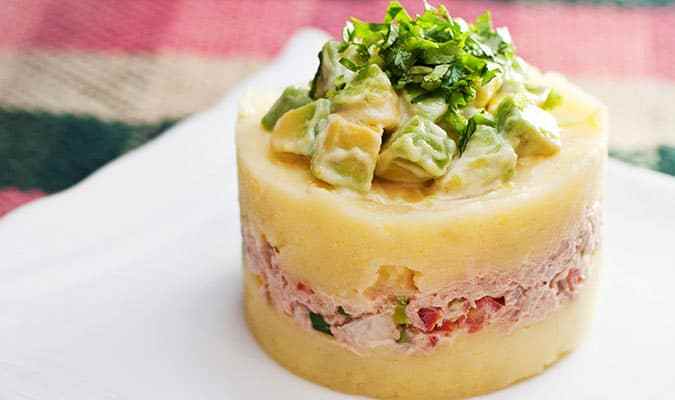 causa rellena de atun