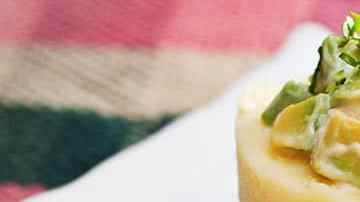 causa-rellena-de-atun