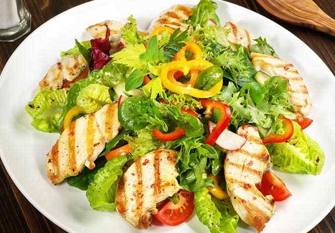 ensalada de pollo