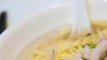 sopa-tallarines-lomite-chino-madrid