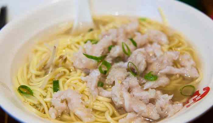 sopa-tallarines-lomite-chino-madrid