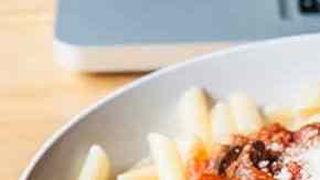 pasta puttanesca