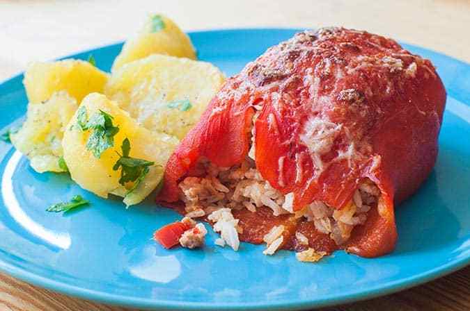 pimientos rellenos de carne picada