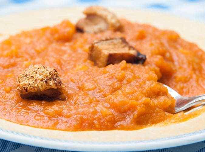 receta patatas revolconas