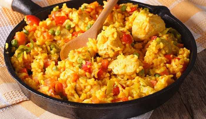 paella de pollo