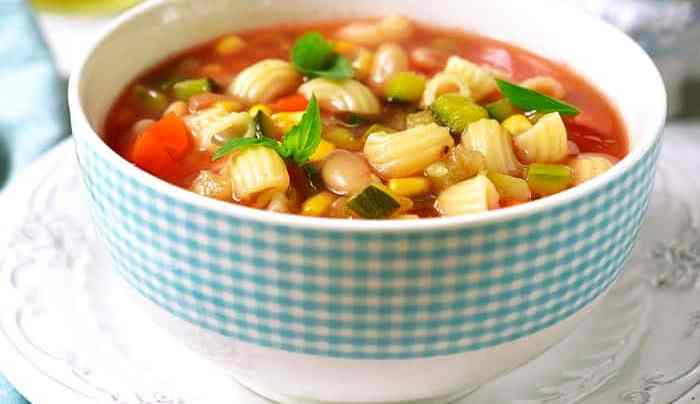 sopa minestrone