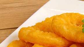 Calamares a la romana rebozados en harina