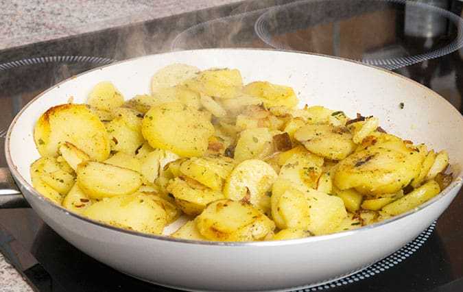 receta patatas a lo pobre