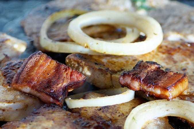 poc chuc con cebolla blanca