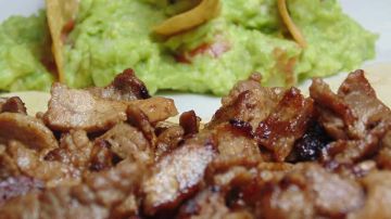 plato de carnitas mexicanas