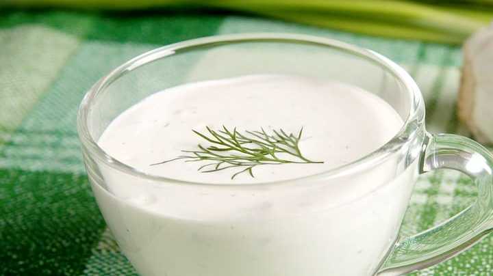 salsa de yogur