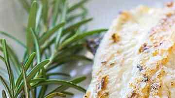 plato con merluza a la plancha