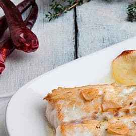 plato con merluza al horno