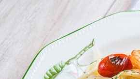 plato de espaguetis con gambas