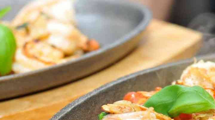 plato de gambas al pil pil