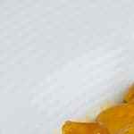 plato de garbanzos con langostinos