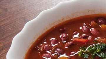 plato con alubias de tolosa