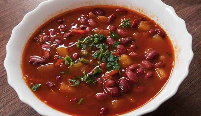 plato con alubias de tolosa