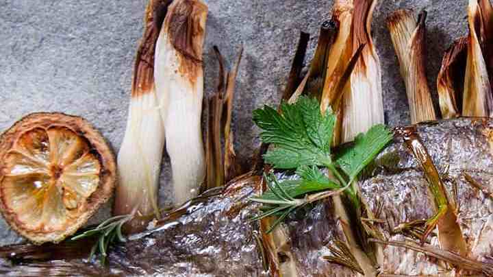 dorada al horno lista para comer