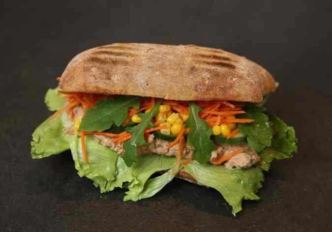 sandwich de atún