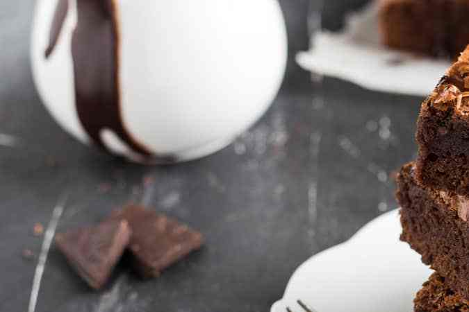 Brownie de chocolate y aguacate