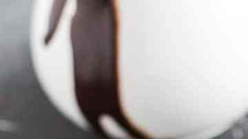 Brownie de chocolate y aguacate