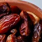 plato con arroz a la milanesa