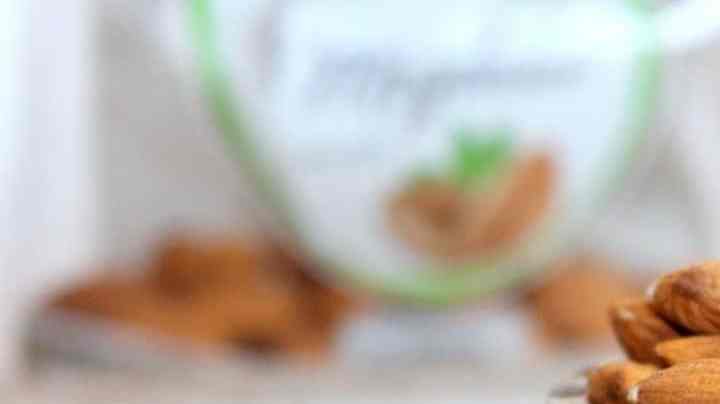 día de las almendras