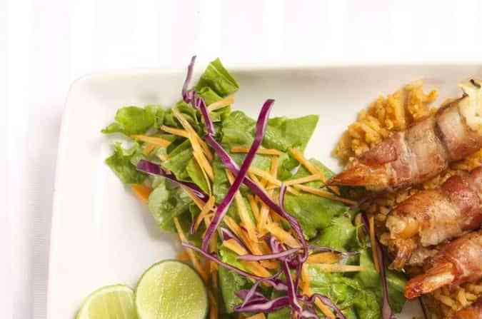 Camarones con tocino