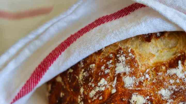 panquemado sobre mesa
