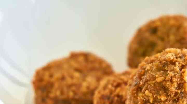 albóndigas de lentejas en plato