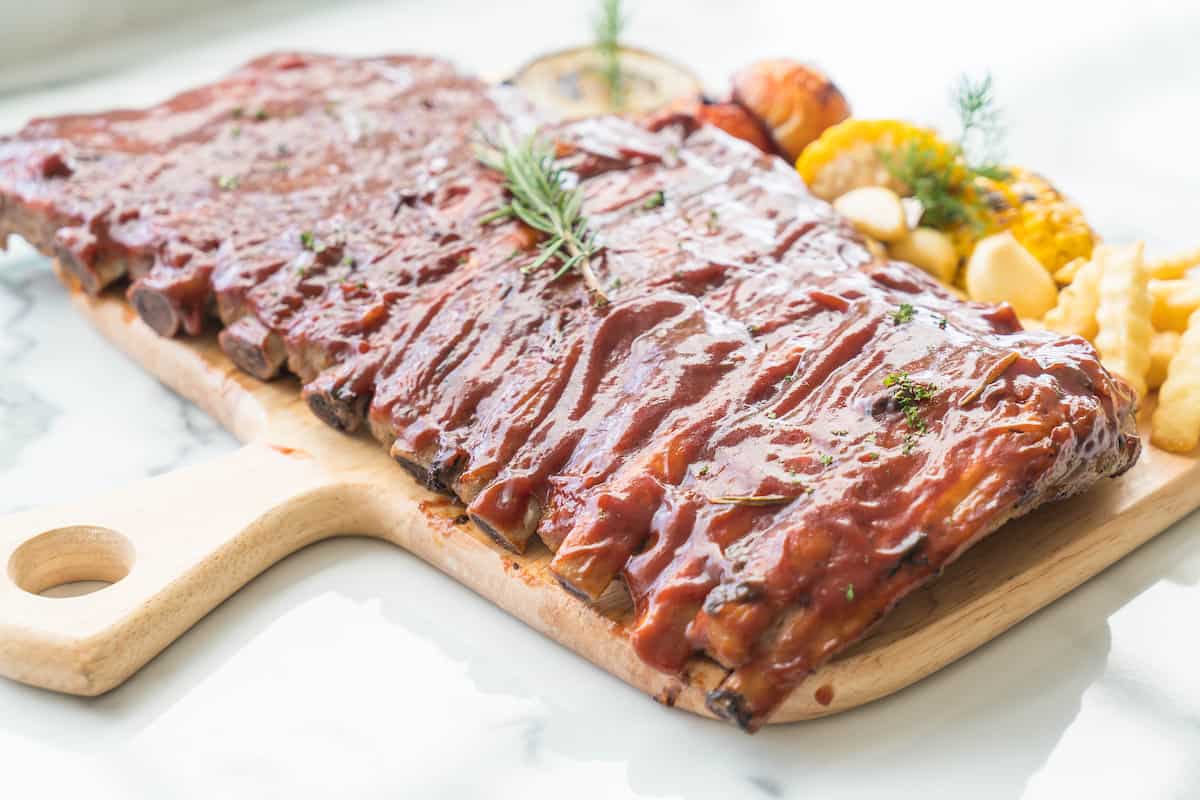 costillas con salsa bourbon