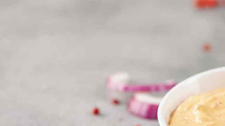 bowl con salsa mil islas